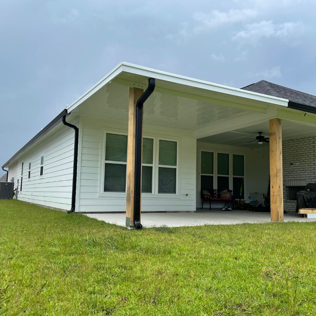 Affordable Aluminum Patio Cover Installation Services 1