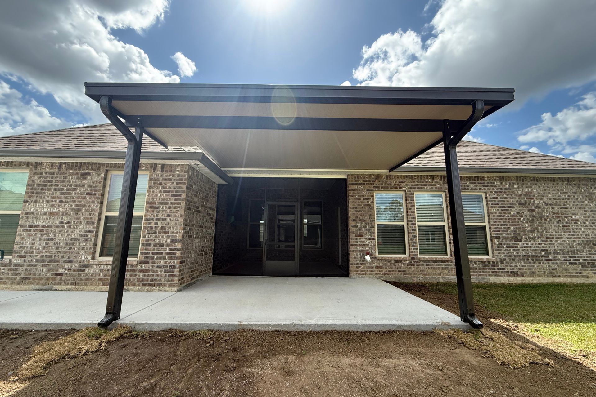 Enhance Your Outdoor Living Space With Aluminum Patio covers 1