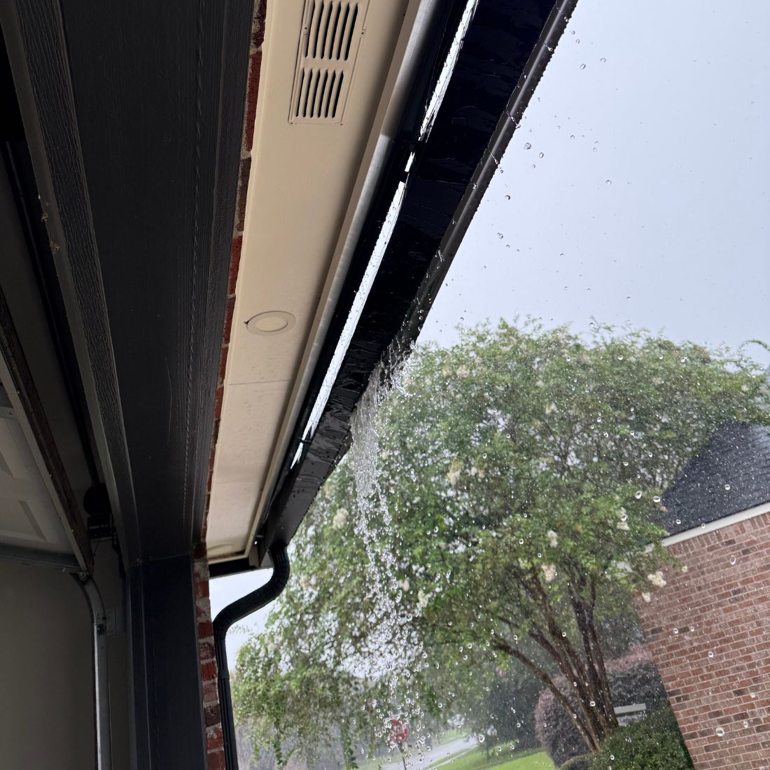 Gutter Replacement in Zachary 1