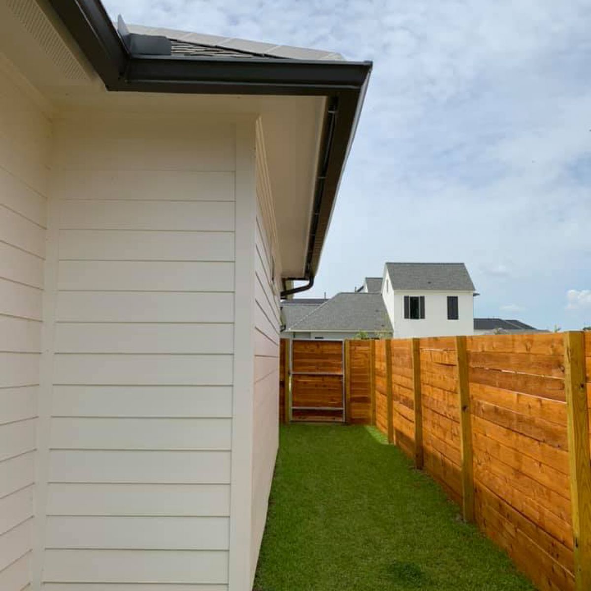 Seamless Gutter Installation in Baton Rouge LA
